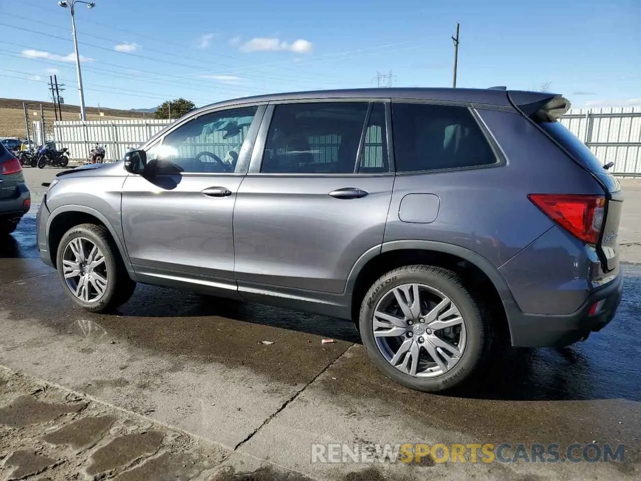 2 Photograph of a damaged car 5FNYF8H53KB027391 HONDA PASSPORT 2019