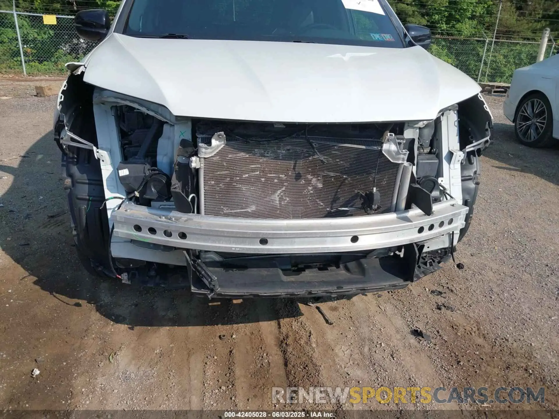 6 Photograph of a damaged car 5FNYF8H56KB029748 HONDA PASSPORT 2019