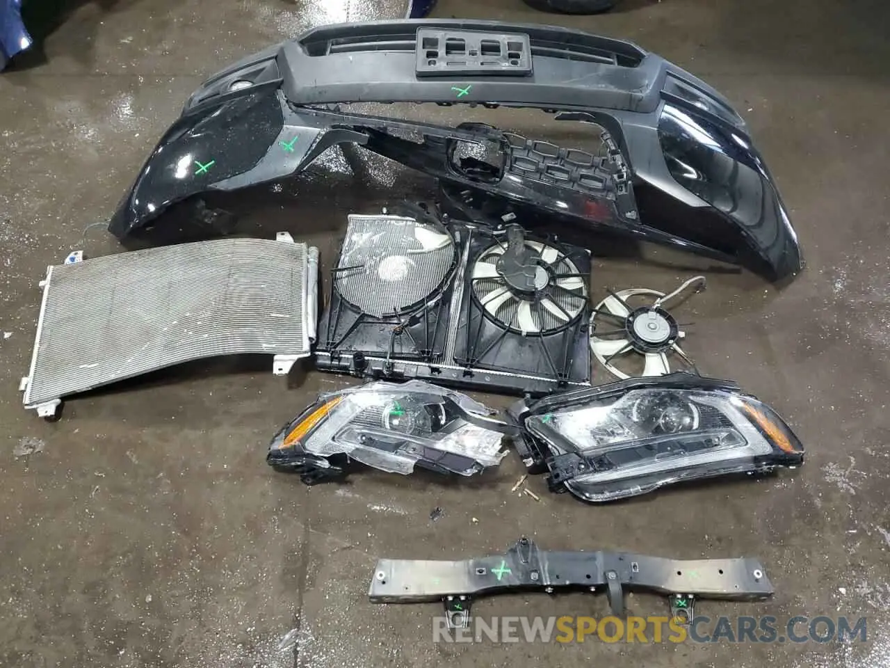 13 Photograph of a damaged car 5FNYF8H59KB019053 HONDA PASSPORT 2019