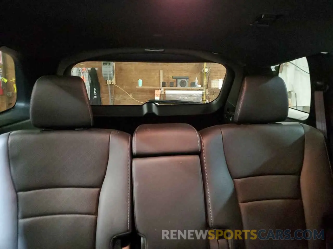 10 Photograph of a damaged car 5FNYF8H59KB019537 HONDA PASSPORT 2019