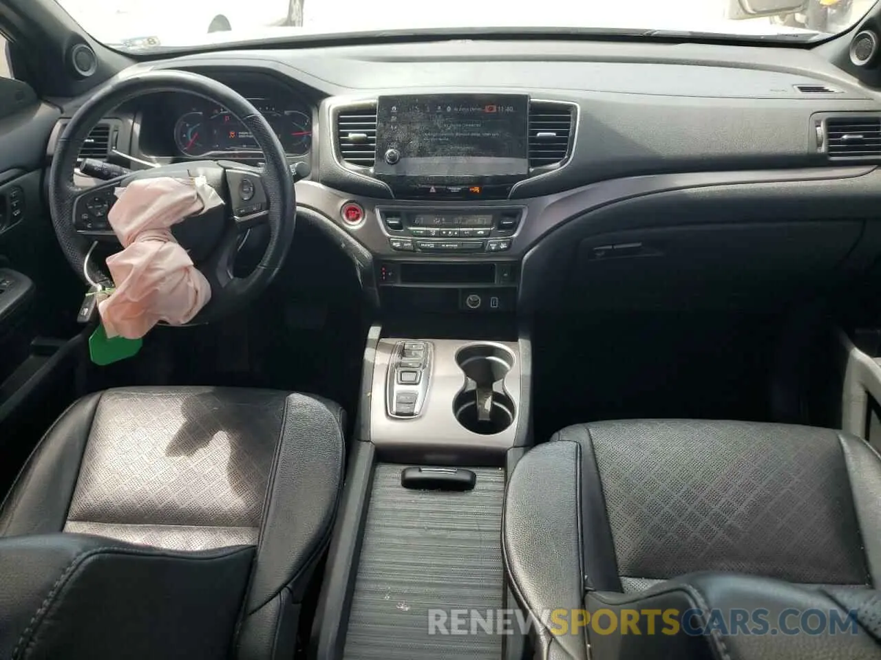 8 Photograph of a damaged car 5FNYF8H5XKB019773 HONDA PASSPORT 2019