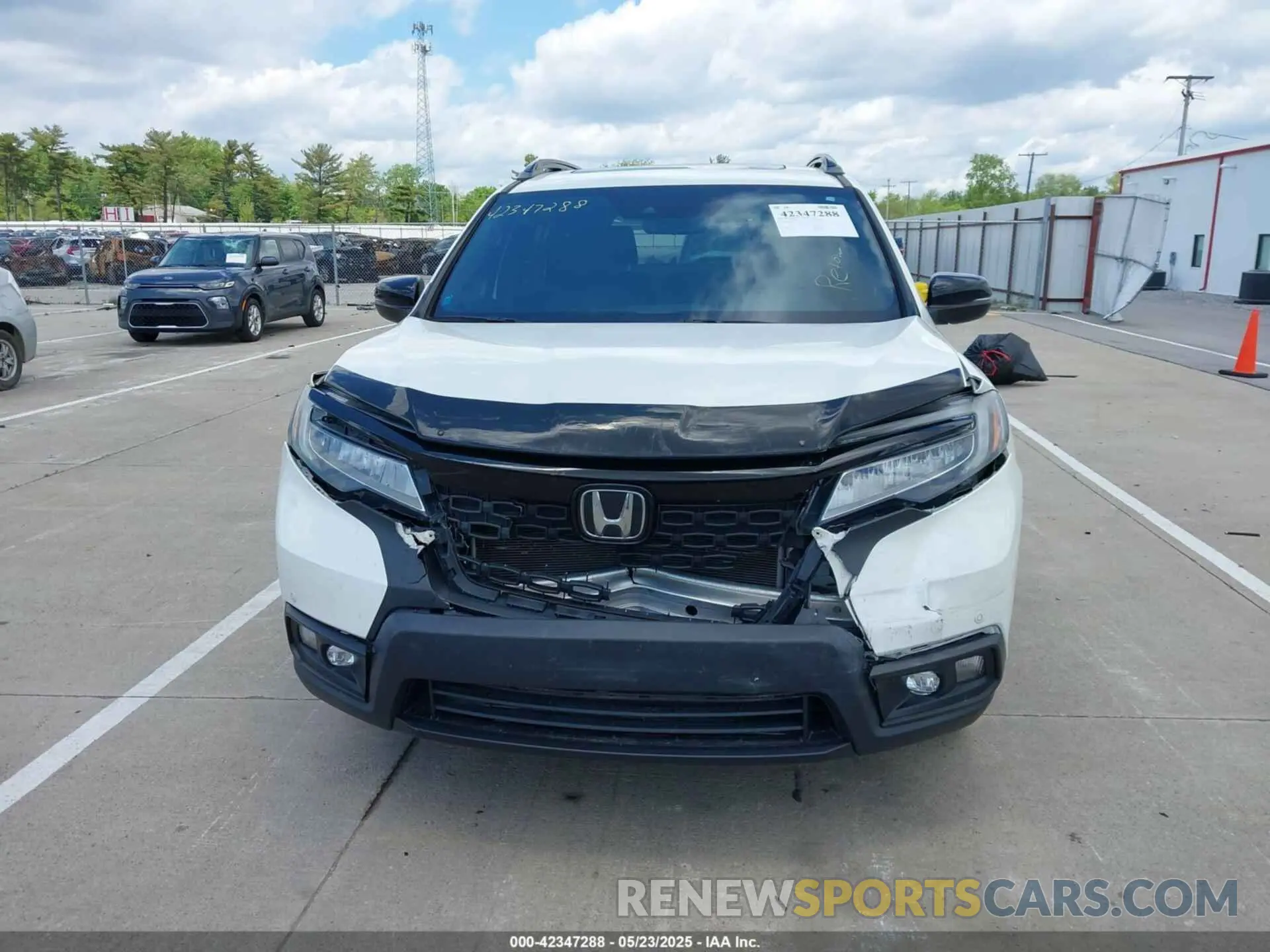 12 Photograph of a damaged car 5FNYF8H90KB002211 HONDA PASSPORT 2019