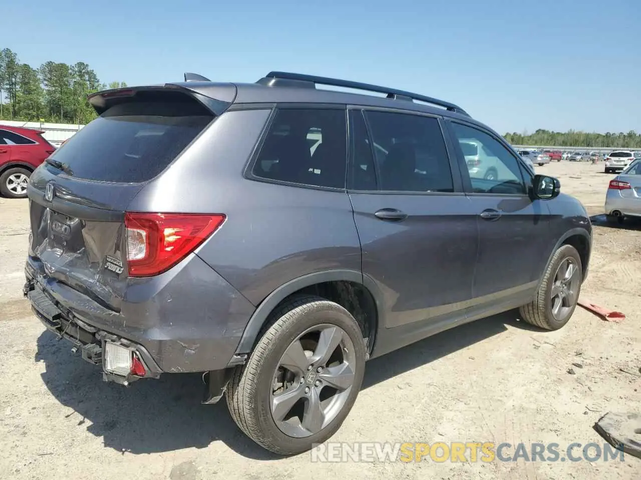 3 Photograph of a damaged car 5FNYF8H93KB007922 HONDA PASSPORT 2019