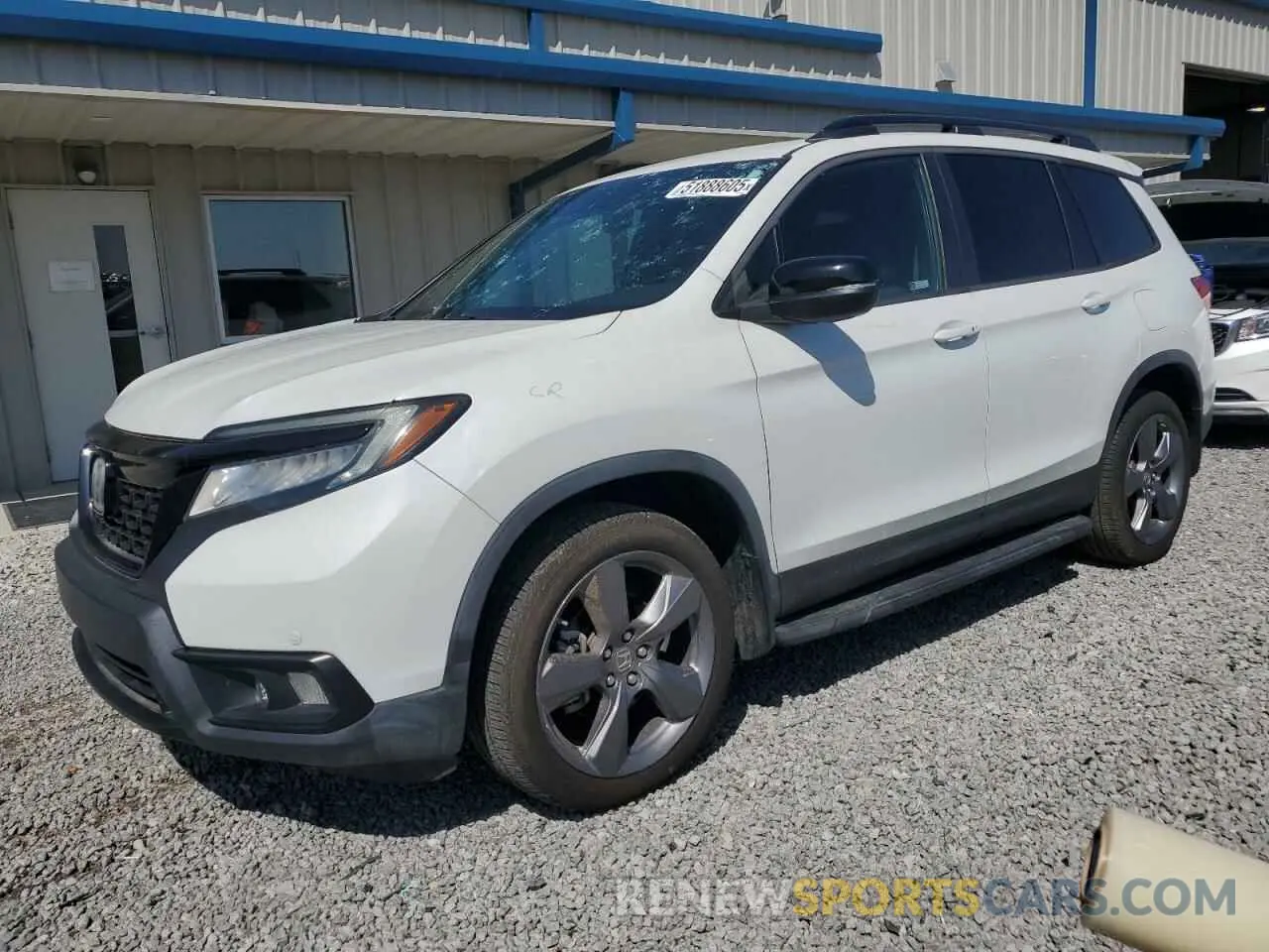 1 Photograph of a damaged car 5FNYF8H95KB023801 HONDA PASSPORT 2019