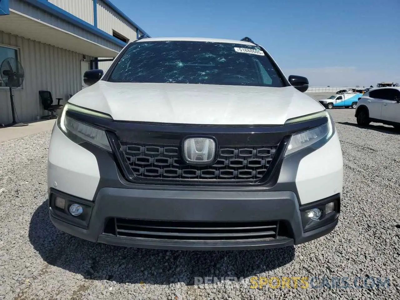 5 Photograph of a damaged car 5FNYF8H95KB023801 HONDA PASSPORT 2019