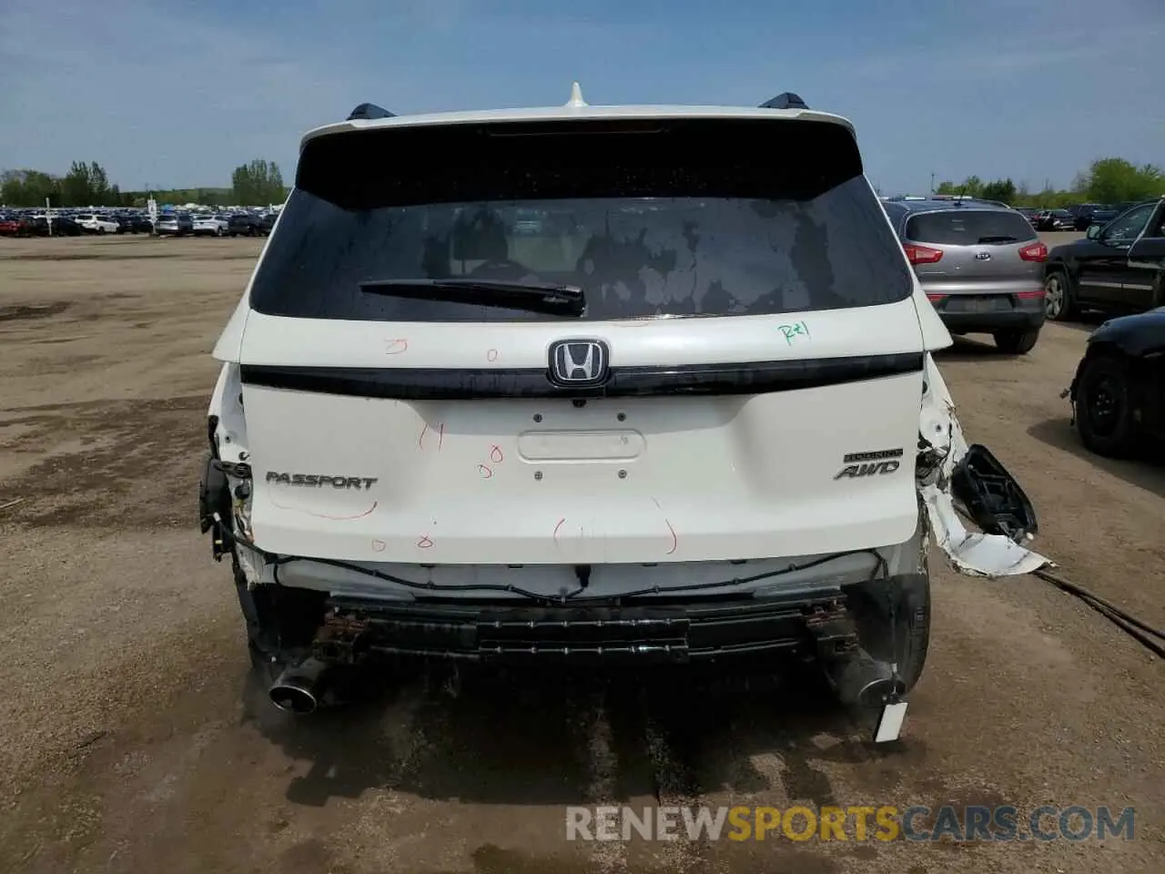 6 Photograph of a damaged car 5FNYF8H97KB501488 HONDA PASSPORT 2019