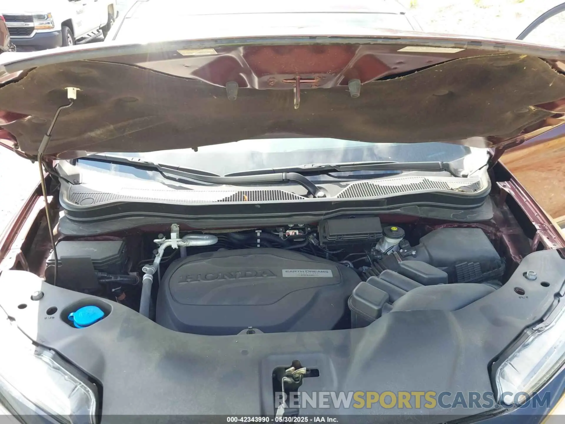 10 Photograph of a damaged car 5FNYF8H9XKB027990 HONDA PASSPORT 2019