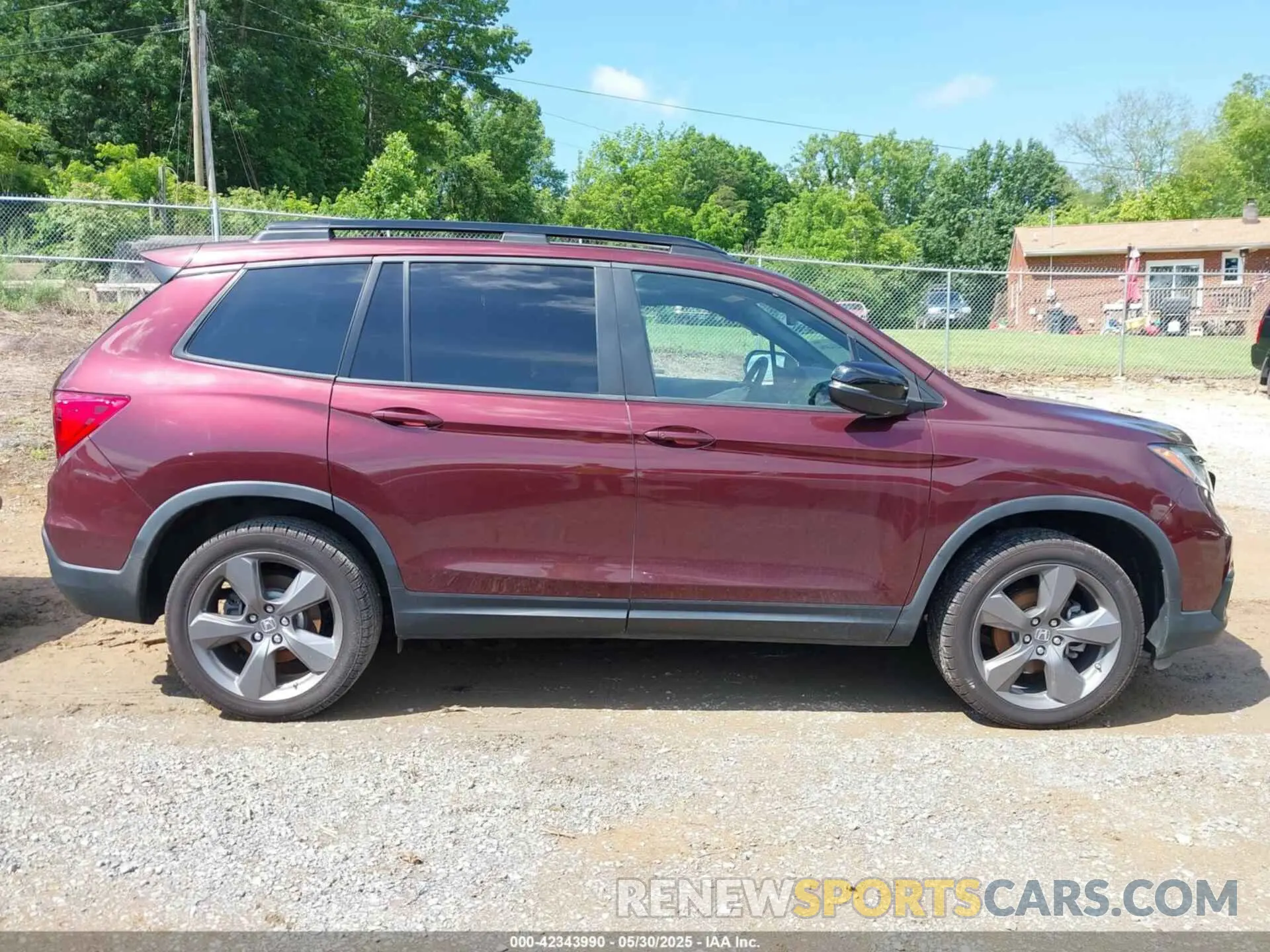 13 Photograph of a damaged car 5FNYF8H9XKB027990 HONDA PASSPORT 2019