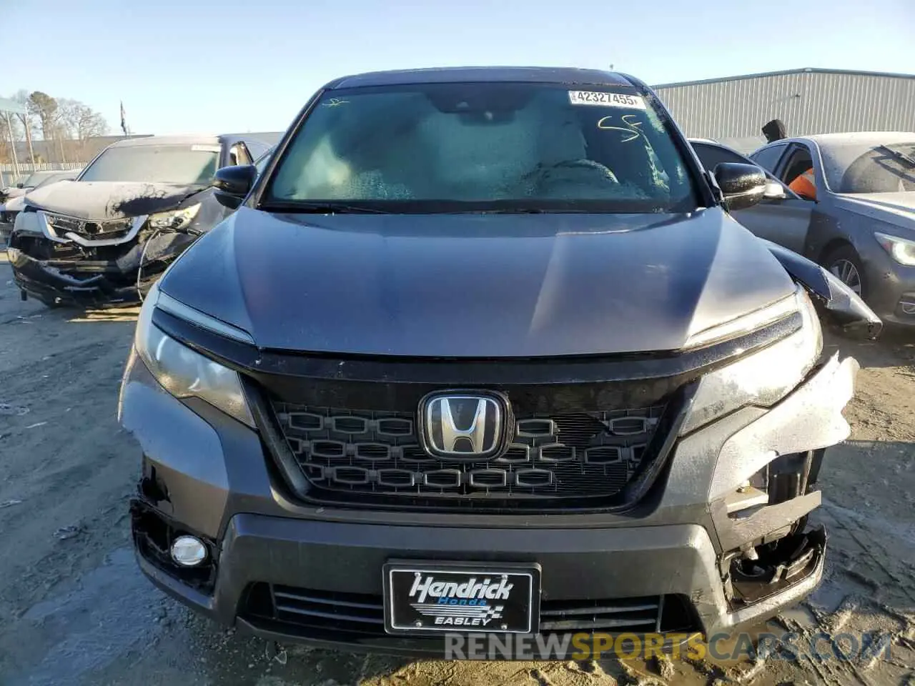 5 Photograph of a damaged car 5FNYF7H50LB000628 HONDA PASSPORT 2020