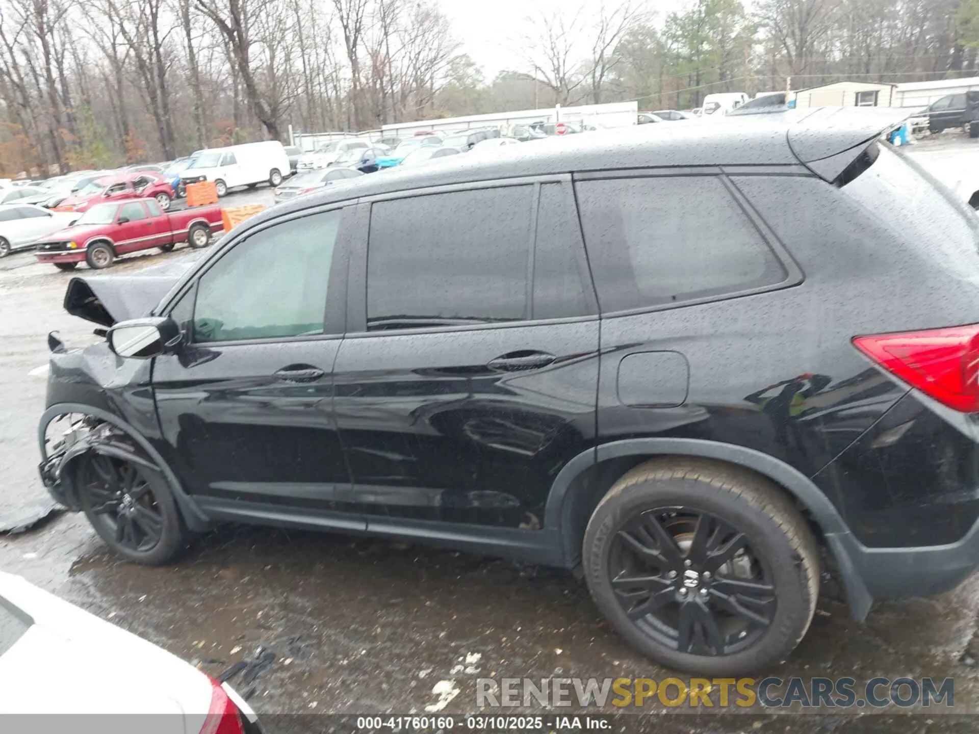13 Photograph of a damaged car 5FNYF7H5XLB006128 HONDA PASSPORT 2020