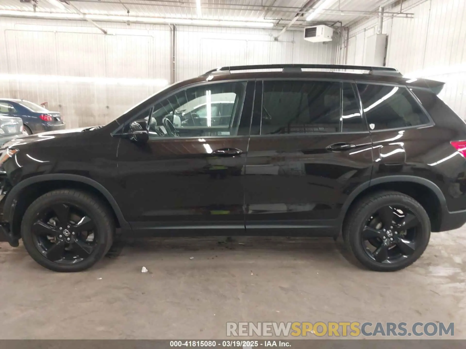 15 Photograph of a damaged car 5FNYF8H02LB010085 HONDA PASSPORT 2020