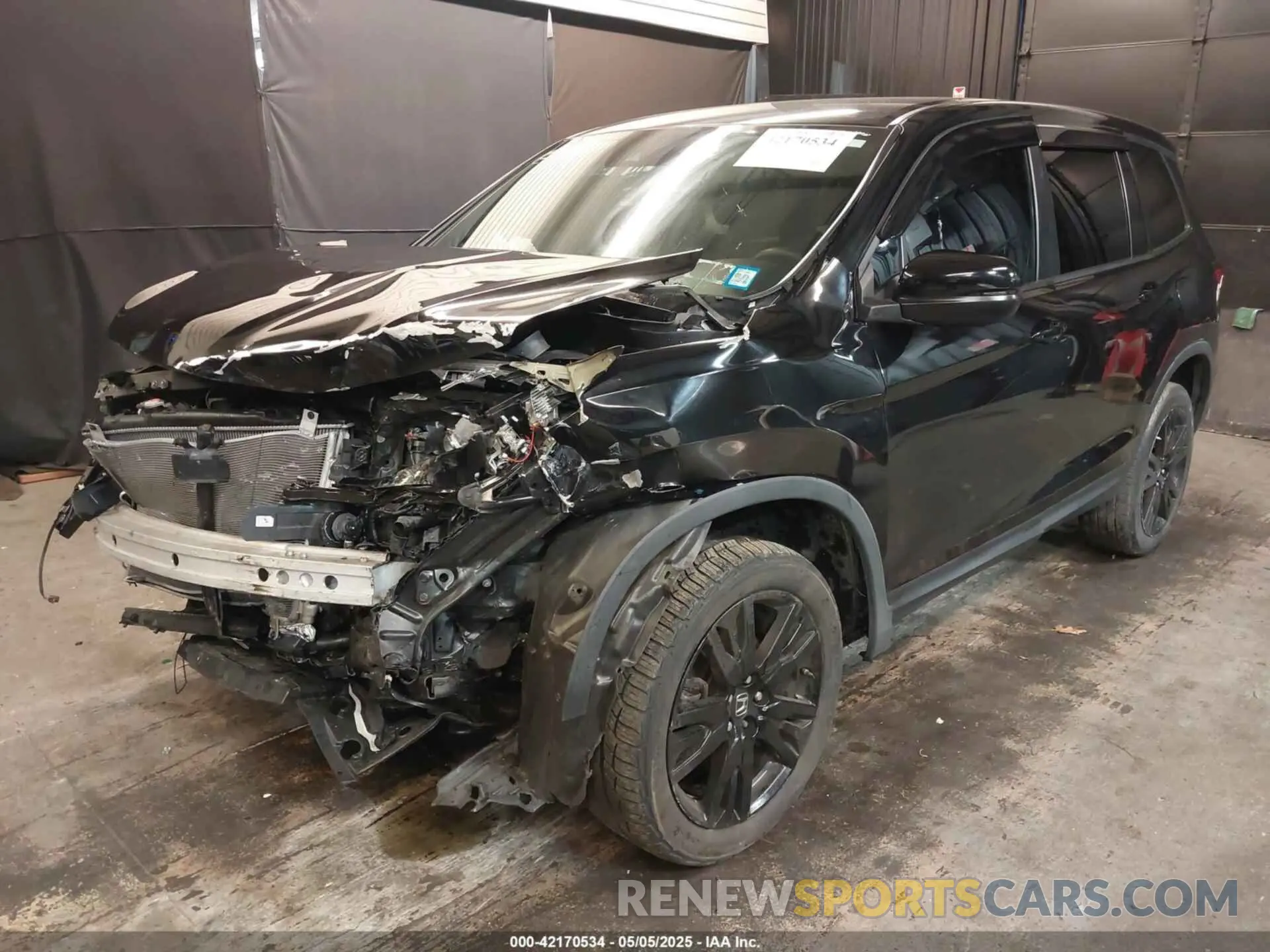 2 Photograph of a damaged car 5FNYF8H22LB015661 HONDA PASSPORT 2020