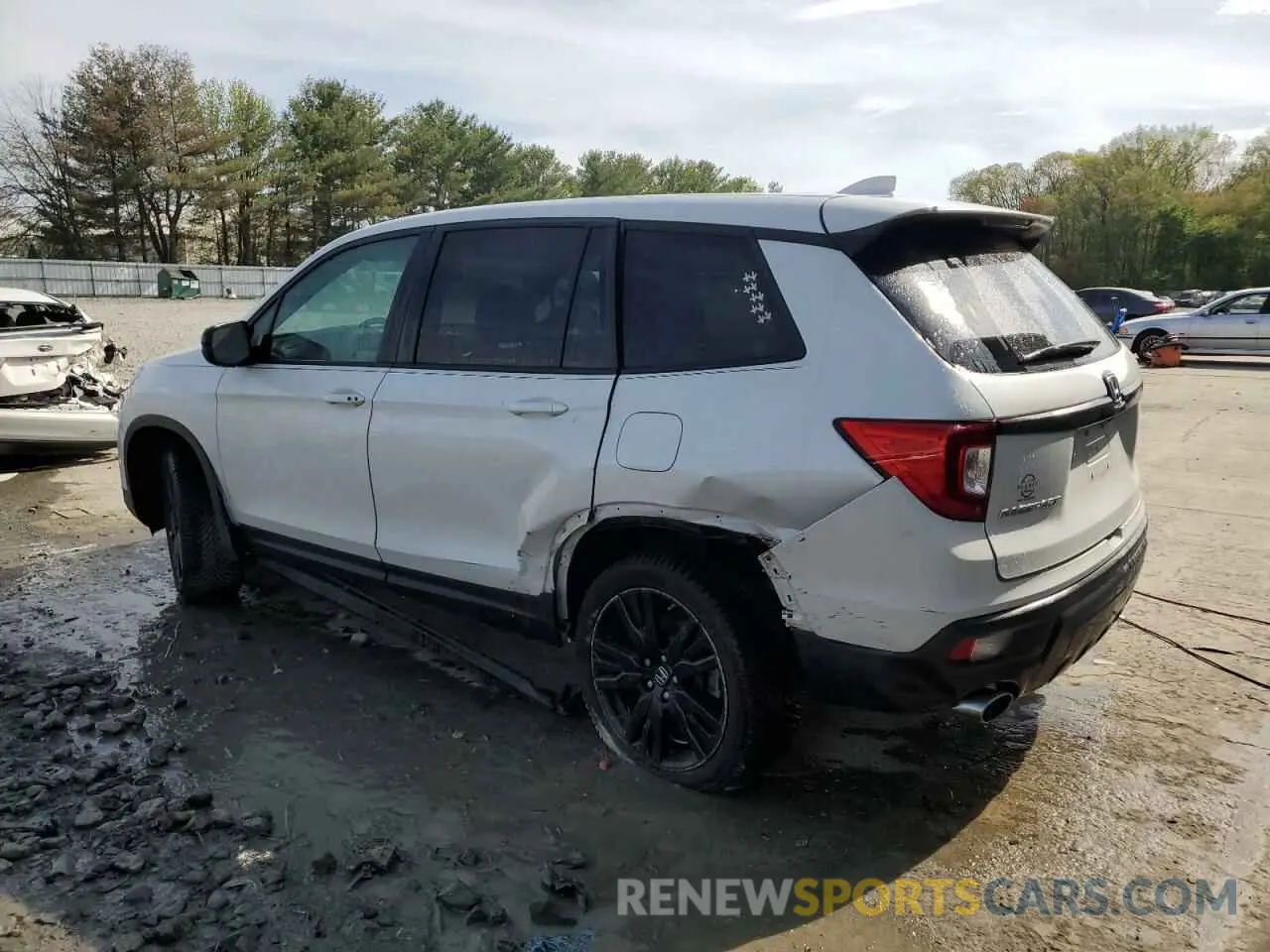 2 Photograph of a damaged car 5FNYF8H24LB016150 HONDA PASSPORT 2020