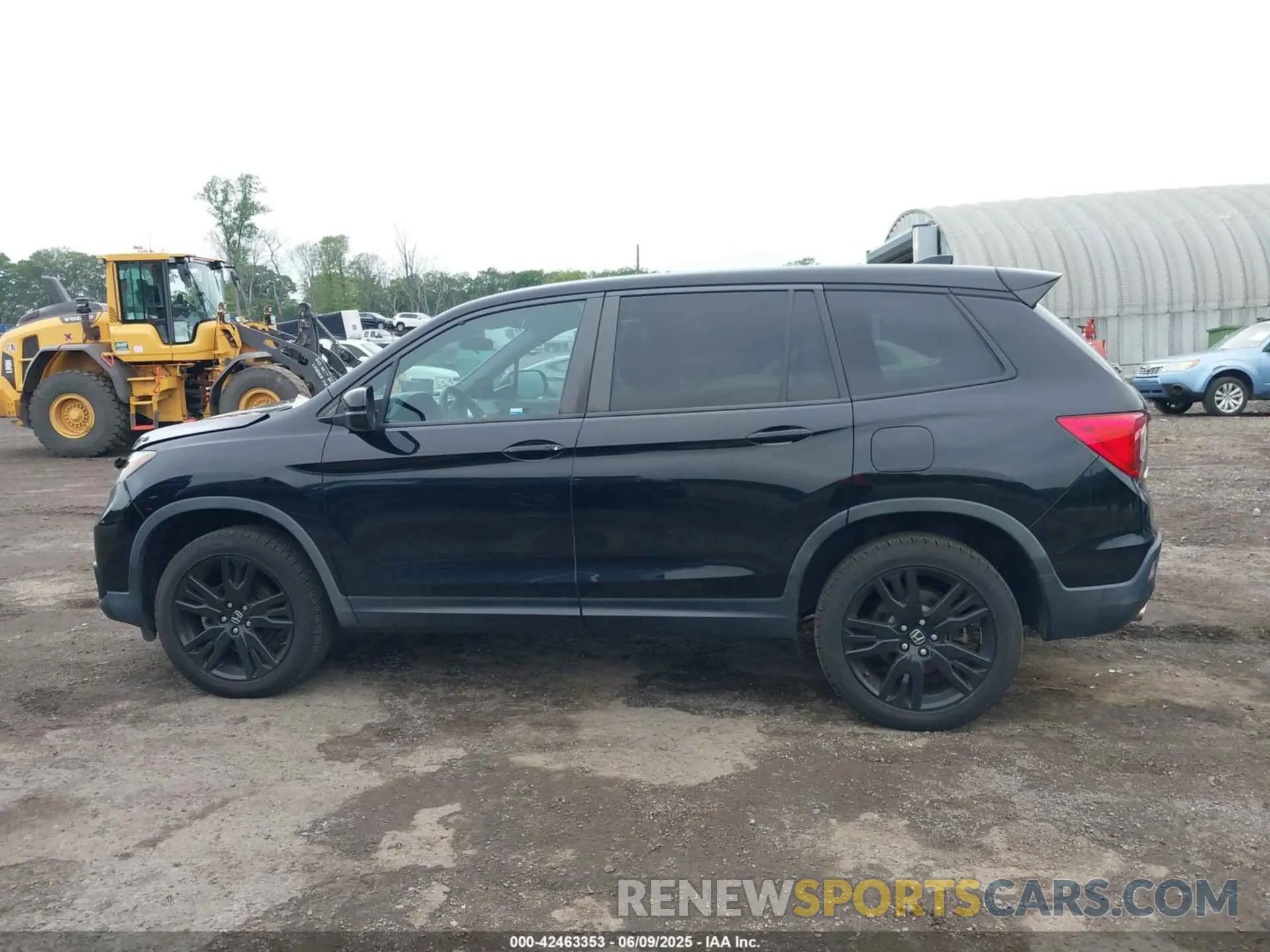 14 Photograph of a damaged car 5FNYF8H25LB012768 HONDA PASSPORT 2020