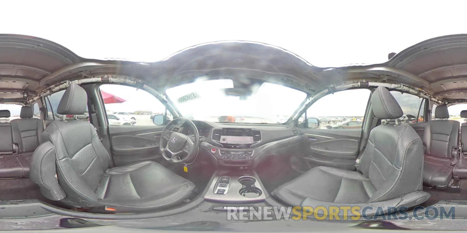 16 Photograph of a damaged car 5FNYF8H52LB002113 HONDA PASSPORT 2020