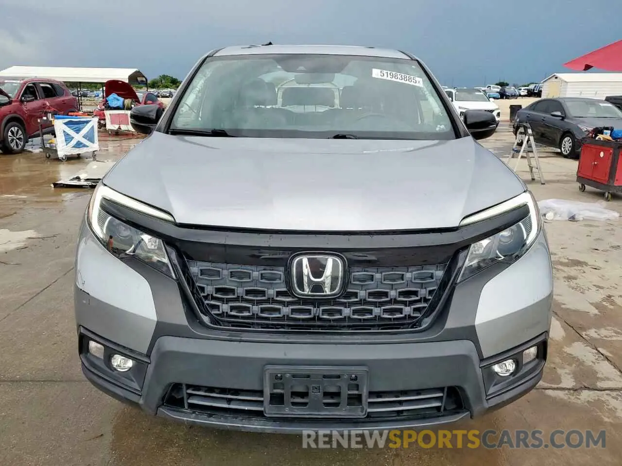 5 Photograph of a damaged car 5FNYF8H52LB002113 HONDA PASSPORT 2020