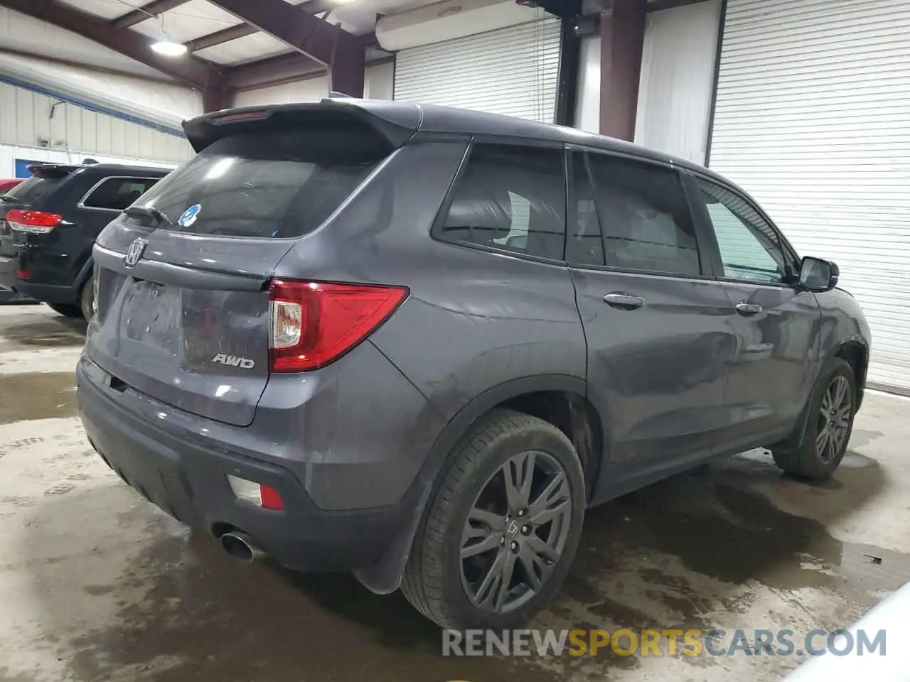 3 Photograph of a damaged car 5FNYF8H53LB019387 HONDA PASSPORT 2020