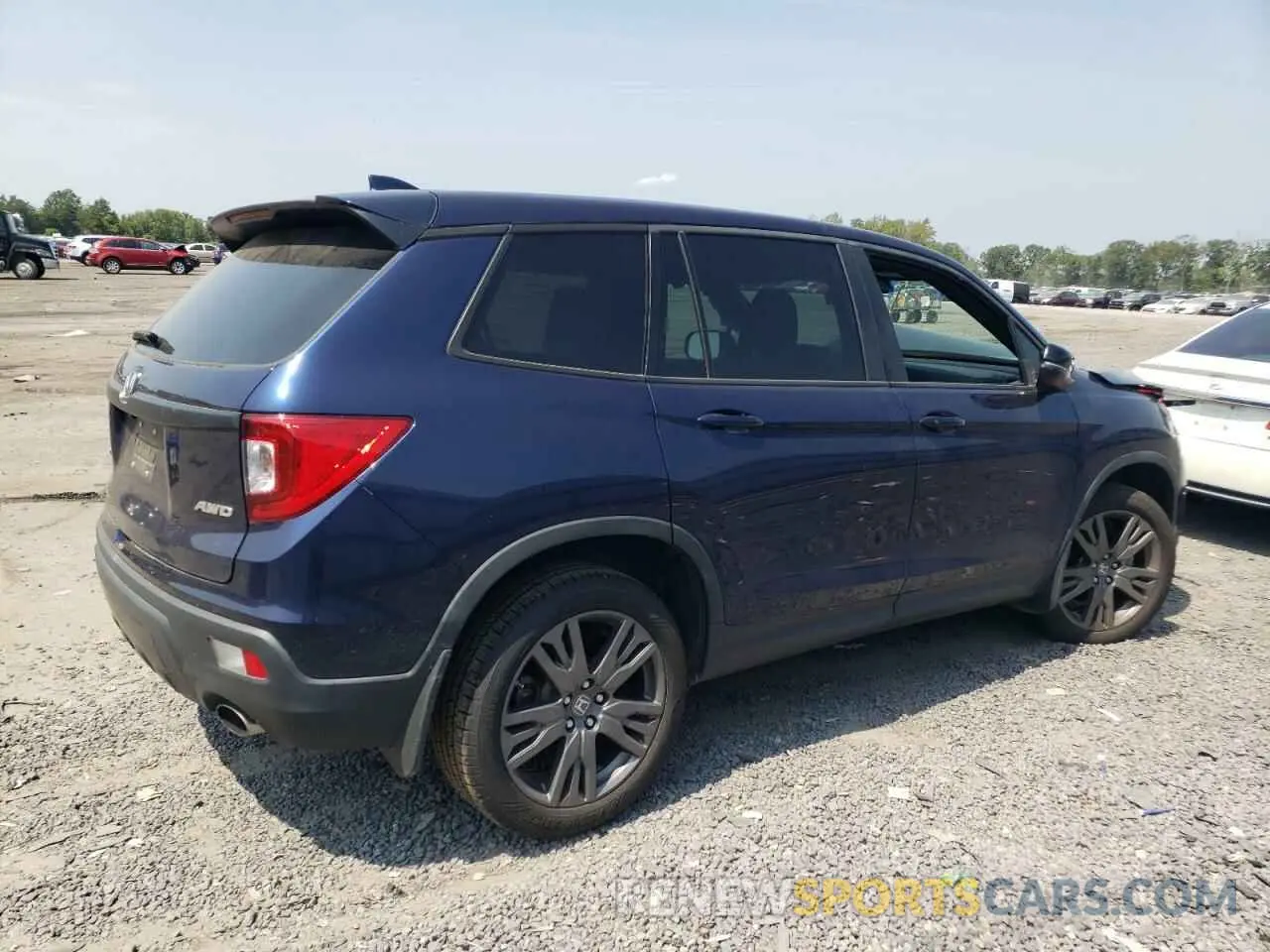 3 Photograph of a damaged car 5FNYF8H57LB015486 HONDA PASSPORT 2020