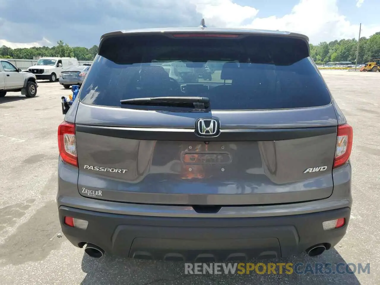 6 Photograph of a damaged car 5FNYF8H58LB007087 HONDA PASSPORT 2020