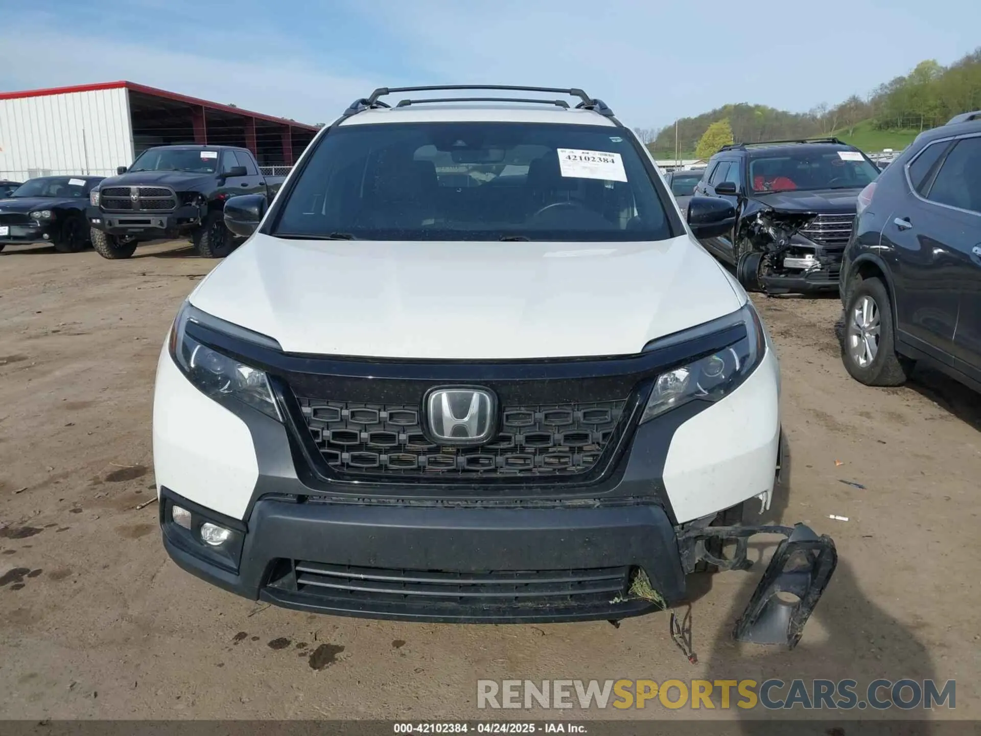 13 Photograph of a damaged car 5FNYF8H5XLB005177 HONDA PASSPORT 2020