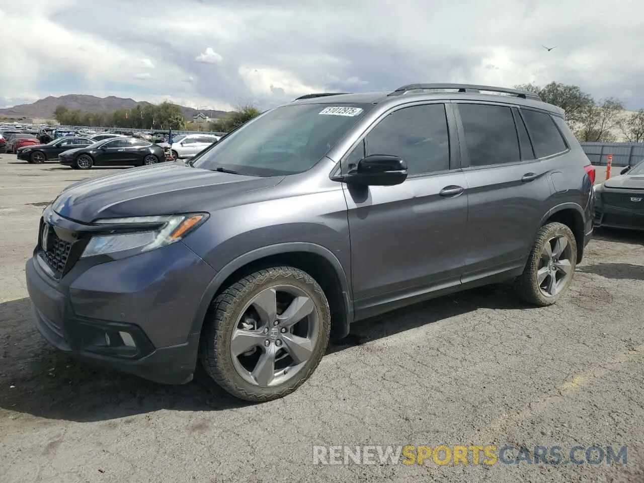 1 Photograph of a damaged car 5FNYF8H9XLB007336 HONDA PASSPORT 2020