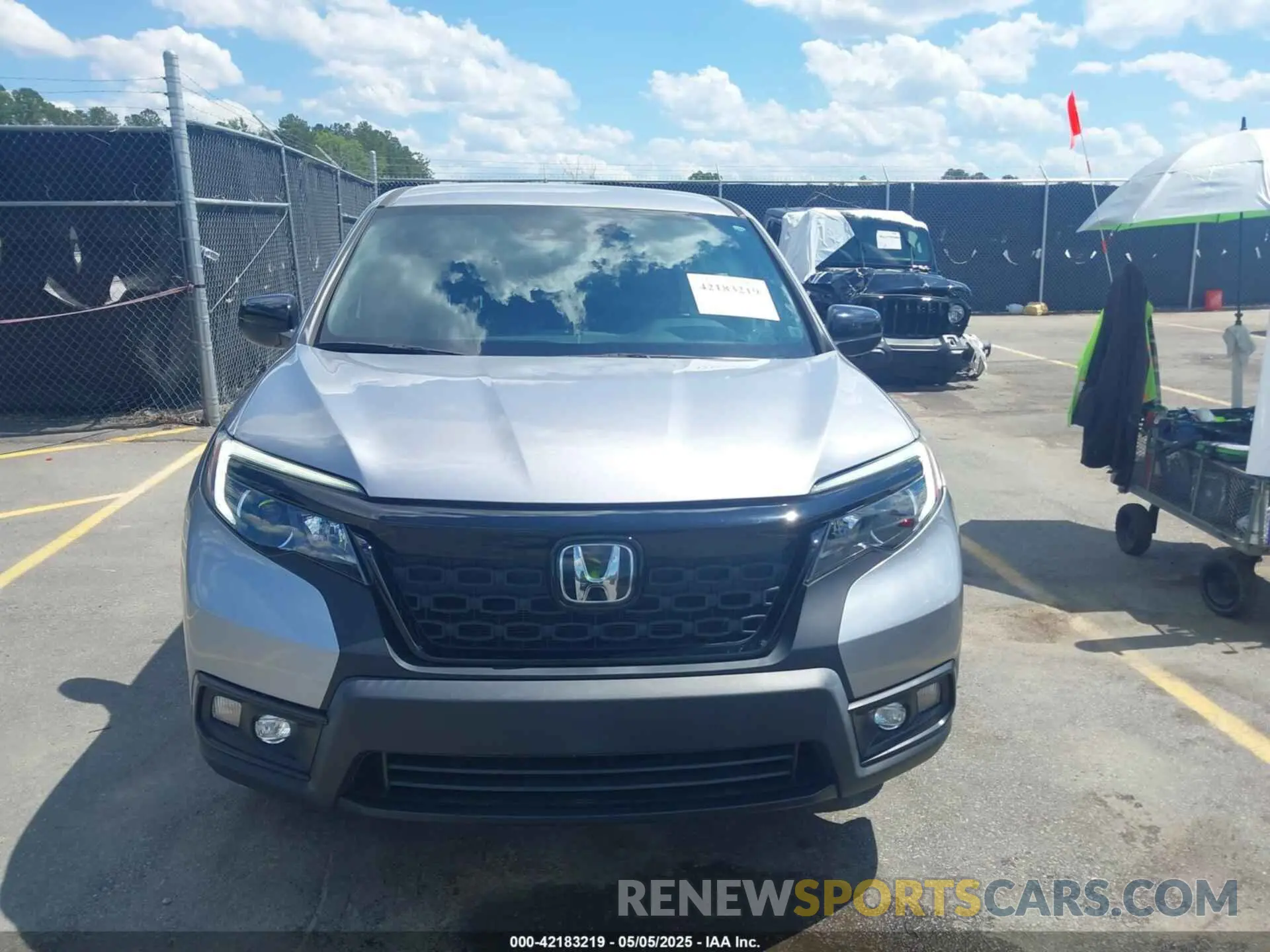 12 Photograph of a damaged car 5FNYF7H27MB003467 HONDA PASSPORT 2021