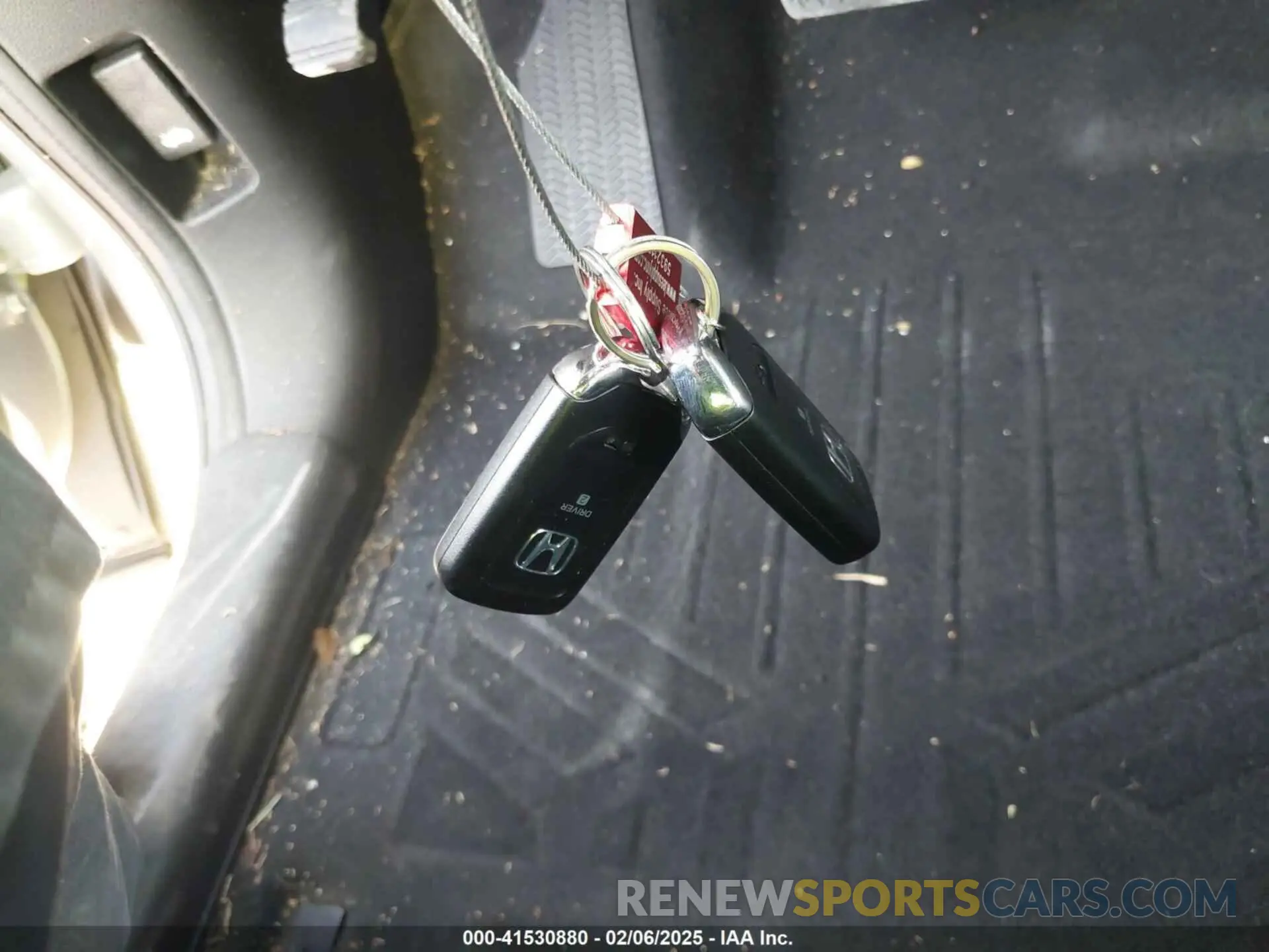 11 Photograph of a damaged car 5FNYF7H50MB011436 HONDA PASSPORT 2021