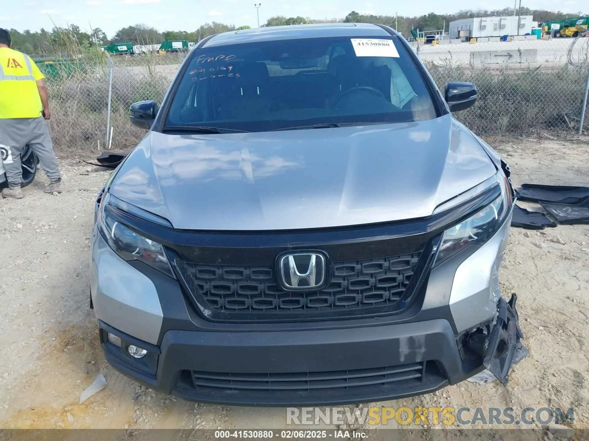 12 Photograph of a damaged car 5FNYF7H50MB011436 HONDA PASSPORT 2021