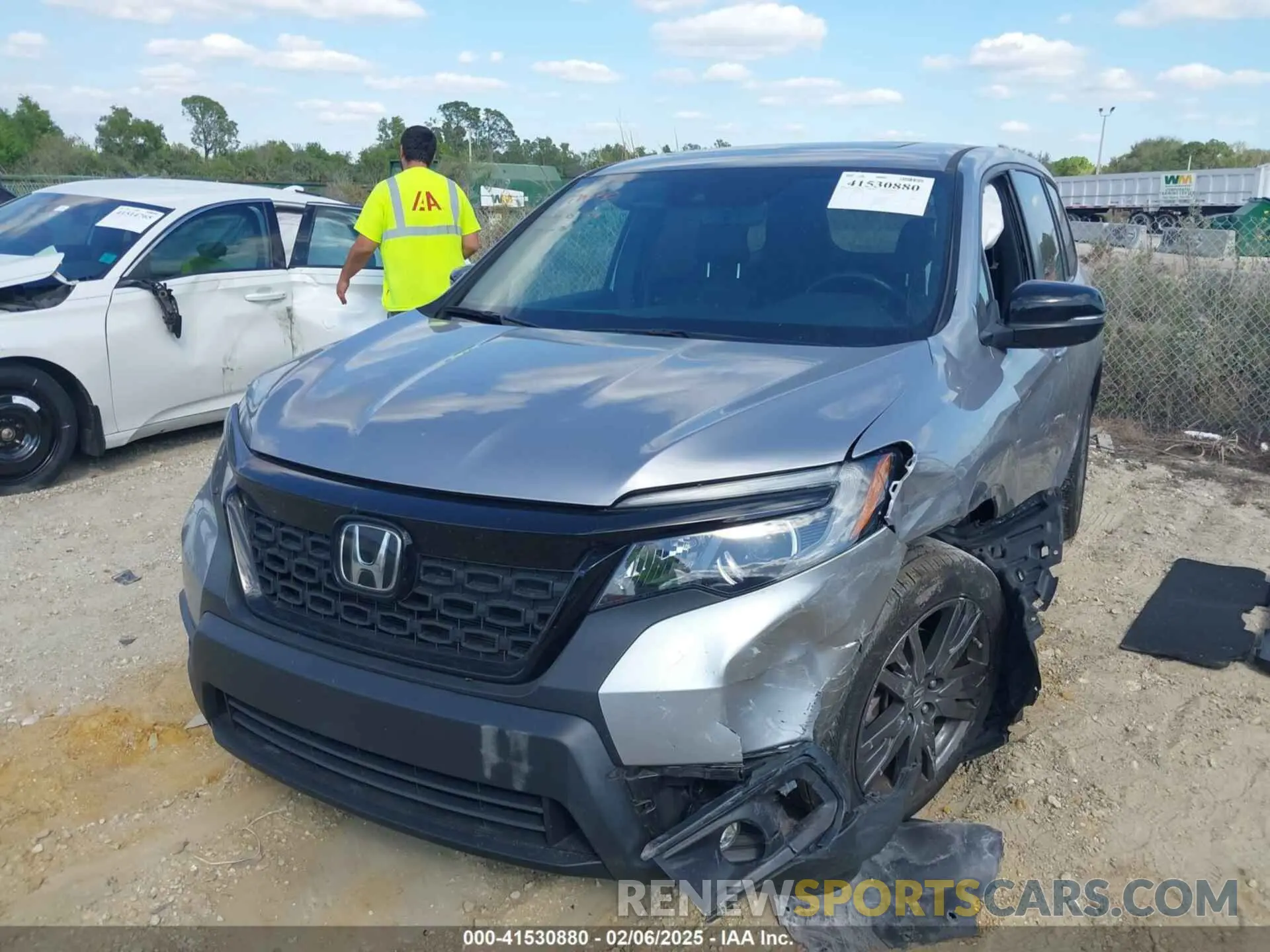 2 Photograph of a damaged car 5FNYF7H50MB011436 HONDA PASSPORT 2021