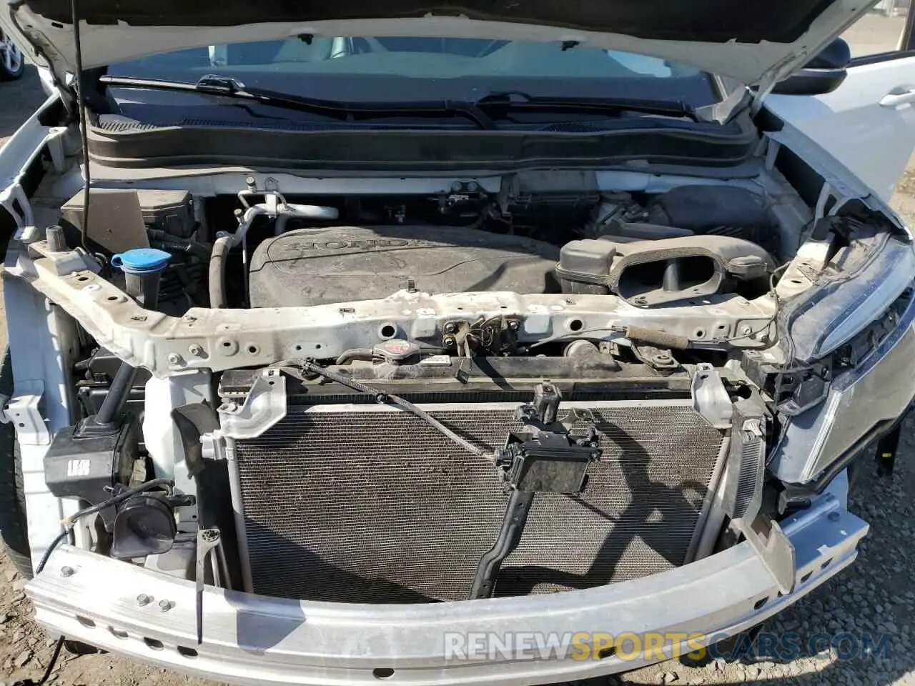 12 Photograph of a damaged car 5FNYF7H50MB014143 HONDA PASSPORT 2021