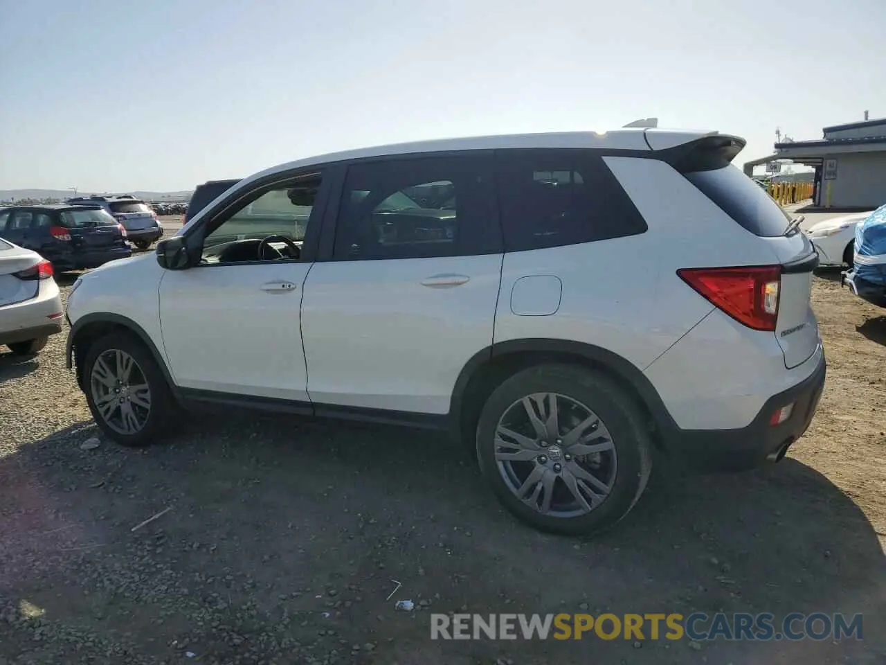 2 Photograph of a damaged car 5FNYF7H50MB014143 HONDA PASSPORT 2021