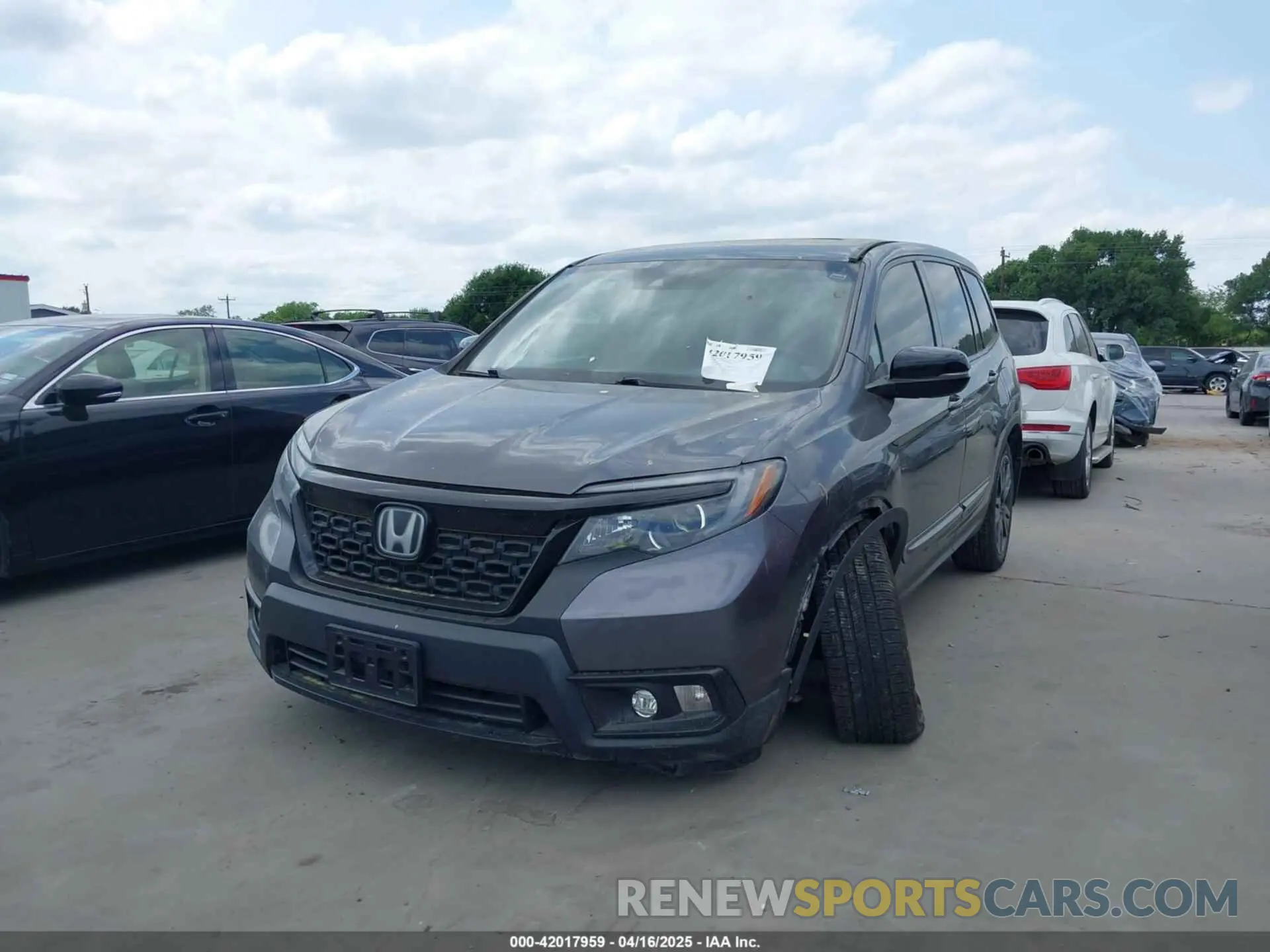2 Photograph of a damaged car 5FNYF7H53MB008238 HONDA PASSPORT 2021