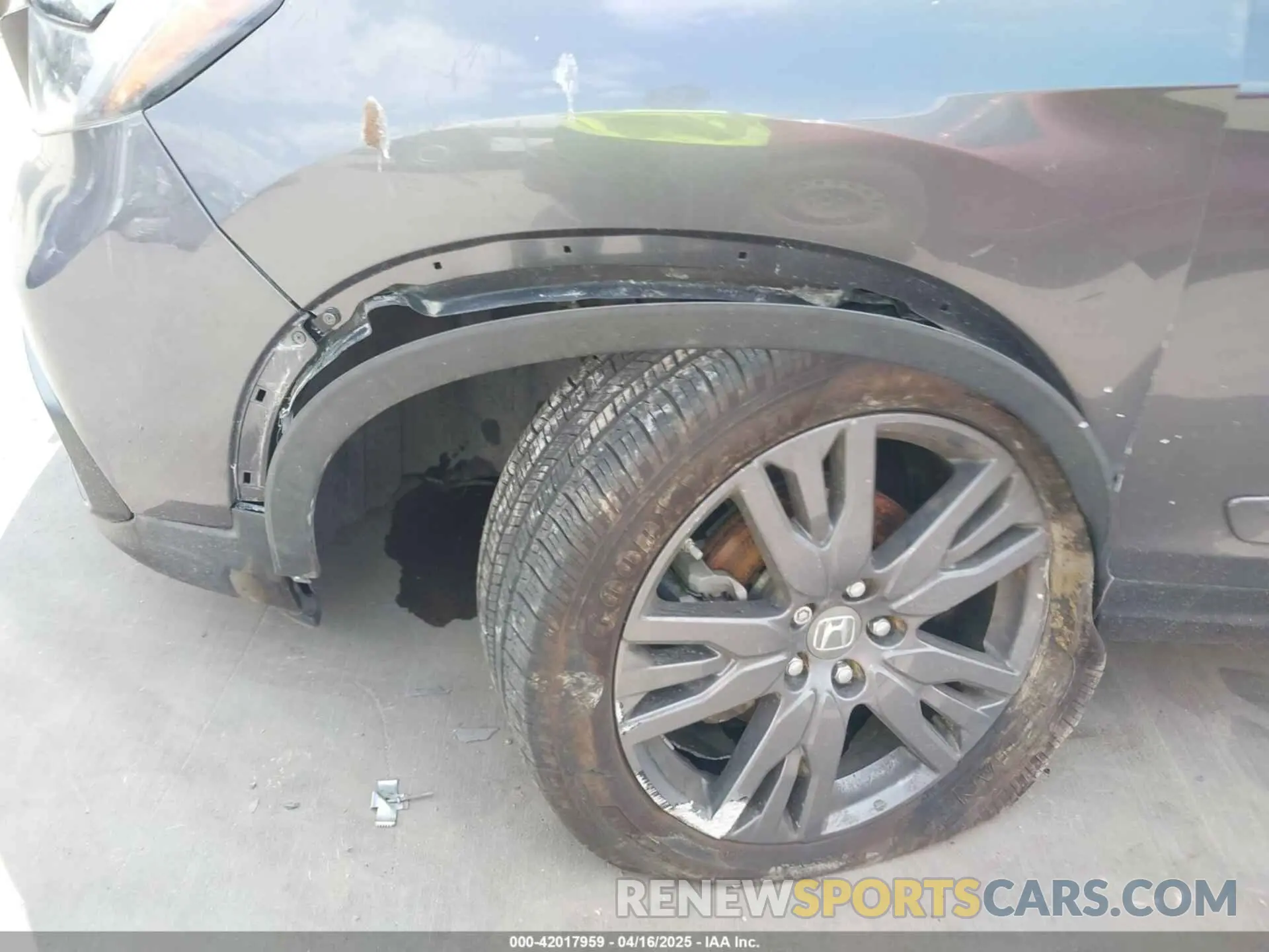 6 Photograph of a damaged car 5FNYF7H53MB008238 HONDA PASSPORT 2021