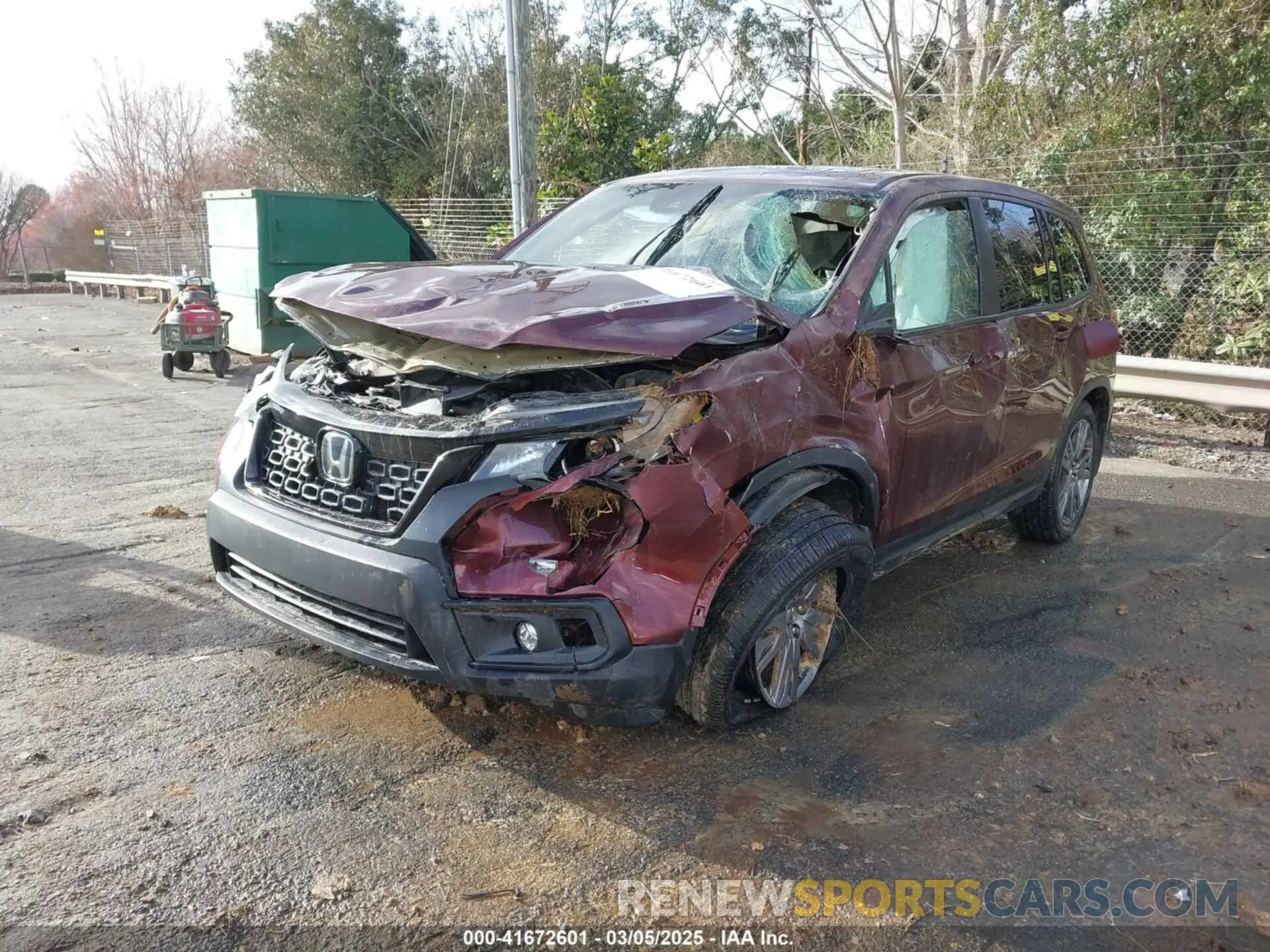 2 Photograph of a damaged car 5FNYF7H55MB015305 HONDA PASSPORT 2021