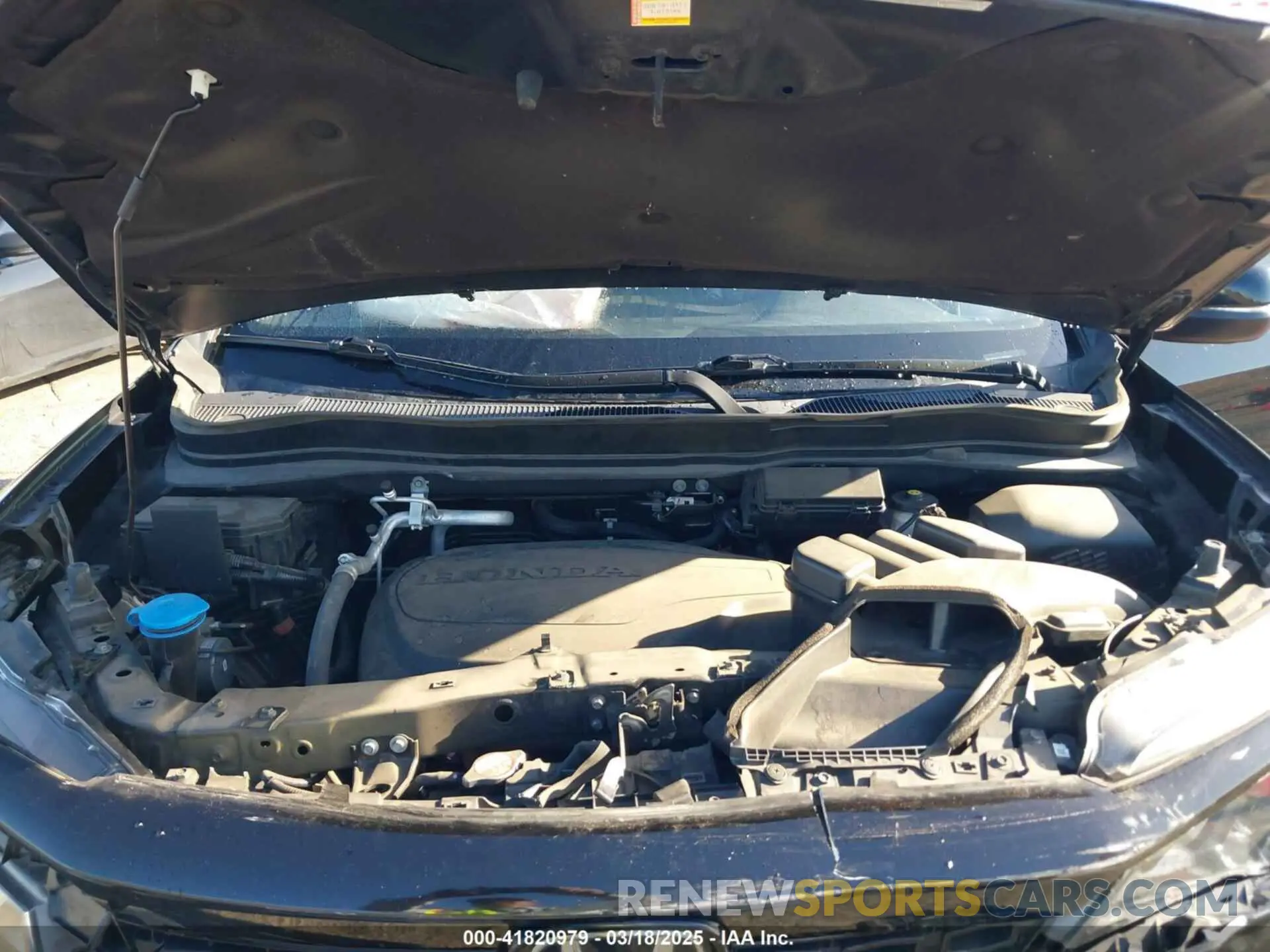 10 Photograph of a damaged car 5FNYF7H56MB012736 HONDA PASSPORT 2021