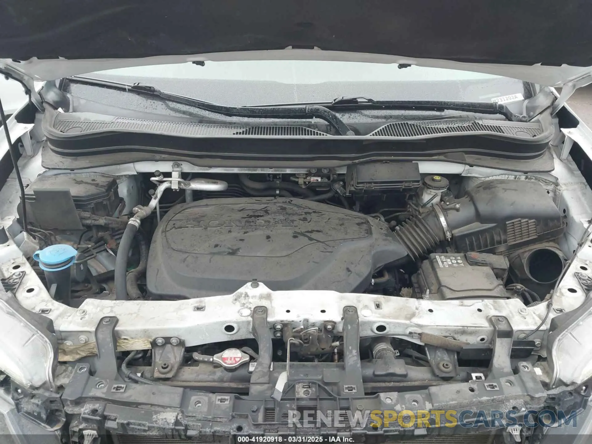 10 Photograph of a damaged car 5FNYF7H58MB008459 HONDA PASSPORT 2021