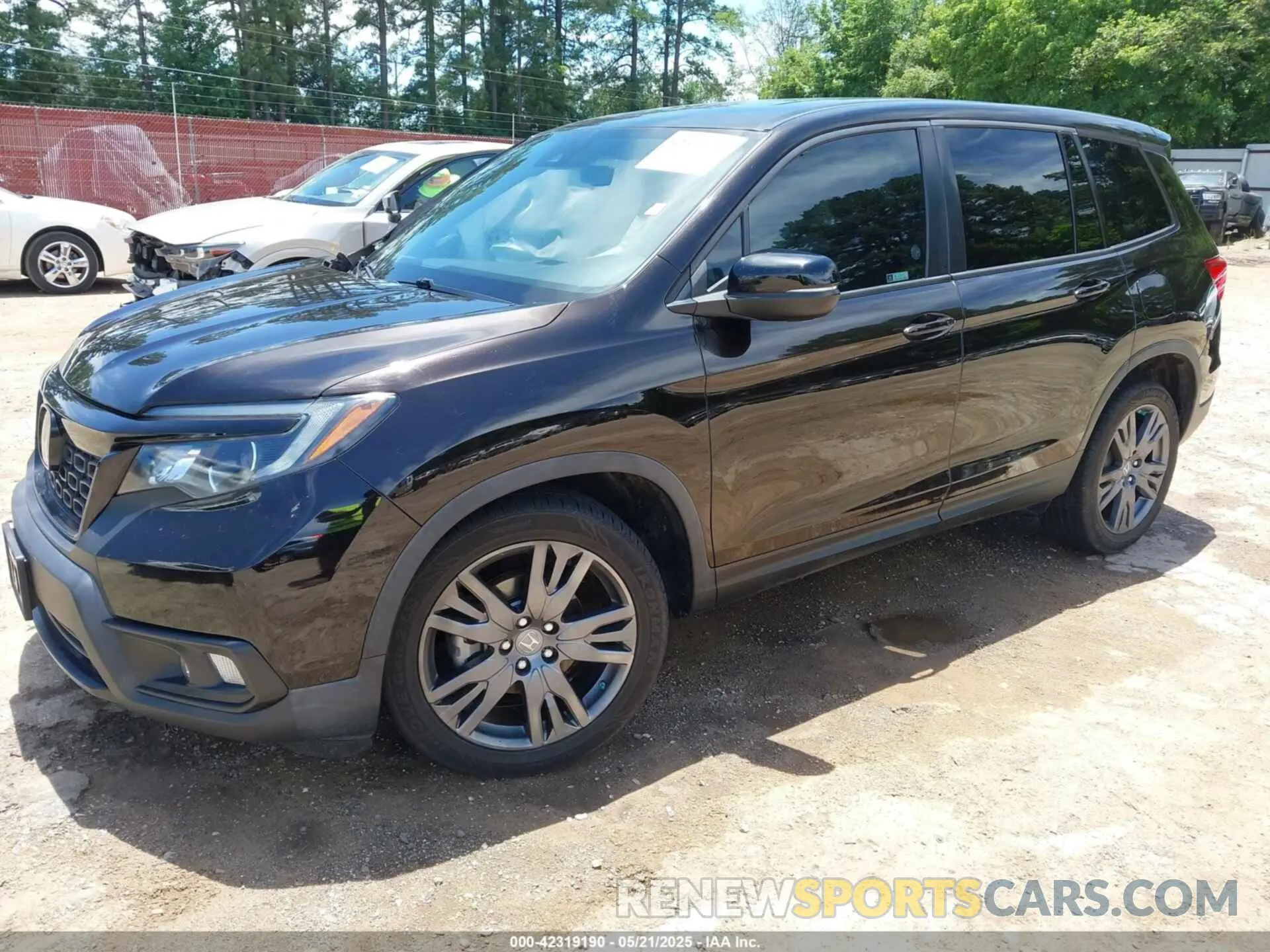 2 Photograph of a damaged car 5FNYF7H5XMB006986 HONDA PASSPORT 2021