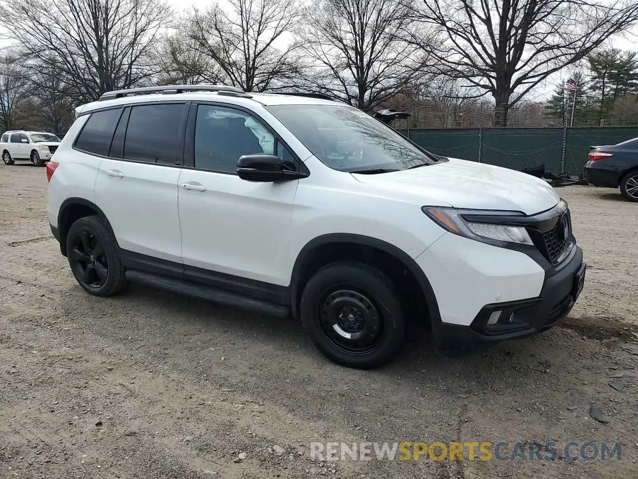 4 Photograph of a damaged car 5FNYF8H02MB027860 HONDA PASSPORT 2021