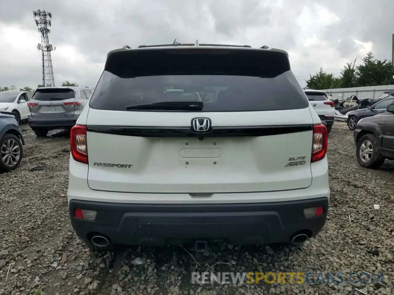 6 Photograph of a damaged car 5FNYF8H03MB008654 HONDA PASSPORT 2021