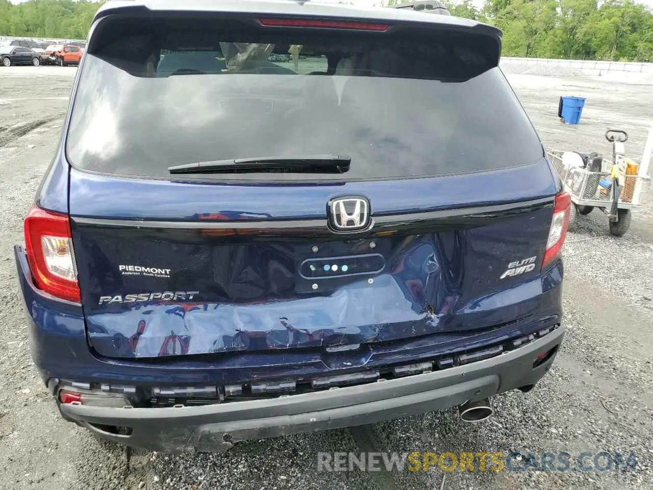 6 Photograph of a damaged car 5FNYF8H04MB023356 HONDA PASSPORT 2021