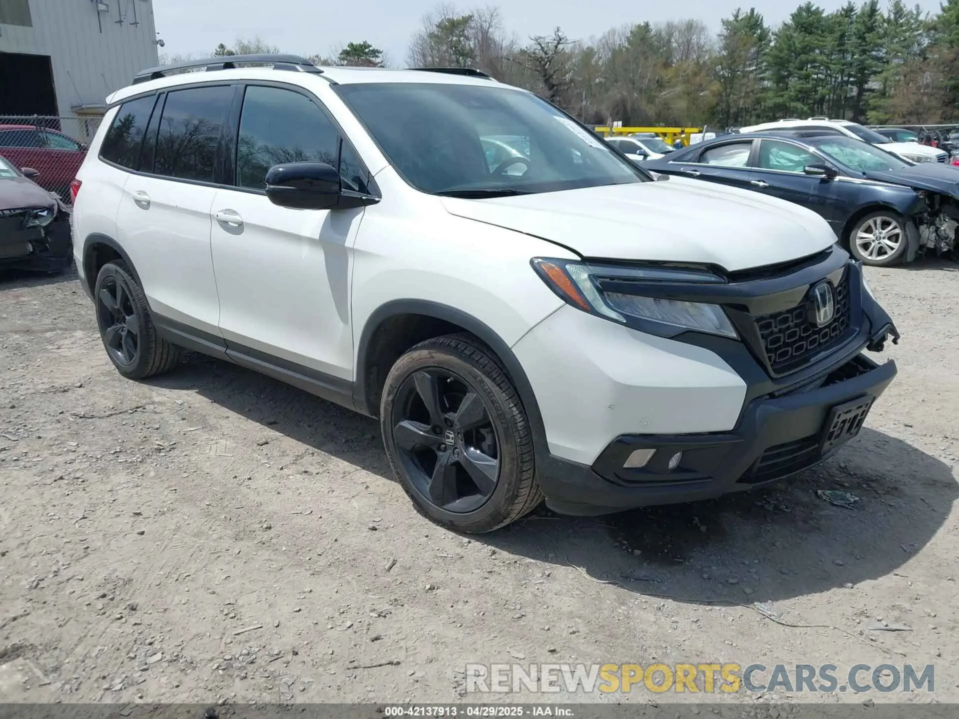 1 Photograph of a damaged car 5FNYF8H08MB014739 HONDA PASSPORT 2021