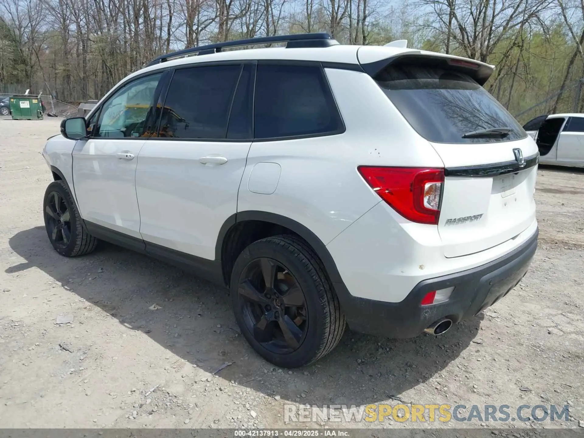 3 Photograph of a damaged car 5FNYF8H08MB014739 HONDA PASSPORT 2021
