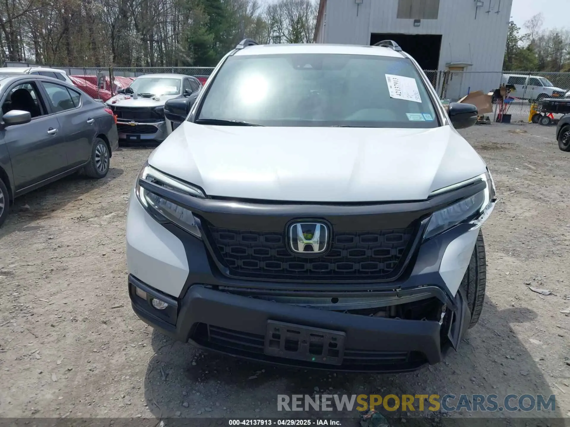 6 Photograph of a damaged car 5FNYF8H08MB014739 HONDA PASSPORT 2021
