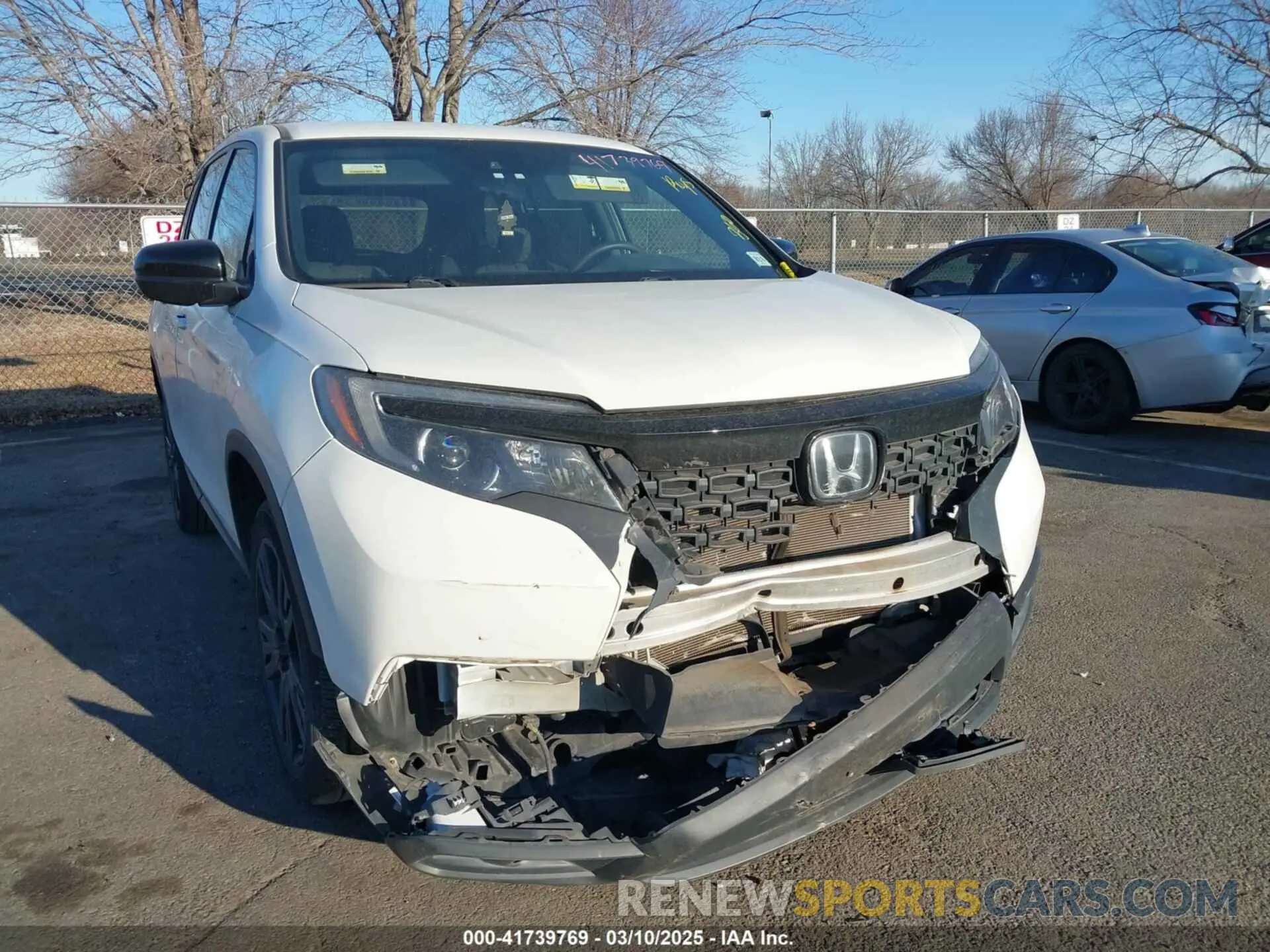 6 Photograph of a damaged car 5FNYF8H21MB031674 HONDA PASSPORT 2021