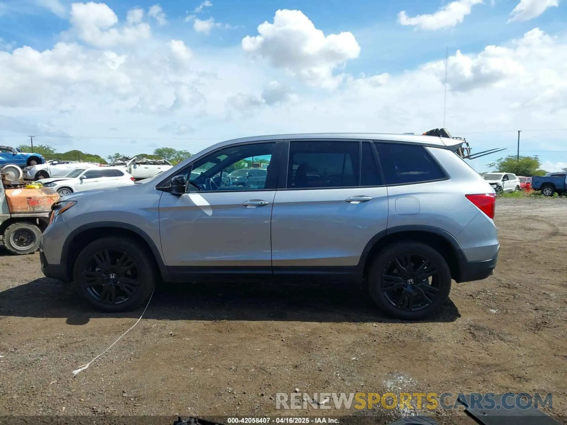 15 Photograph of a damaged car 5FNYF8H22MB000451 HONDA PASSPORT 2021