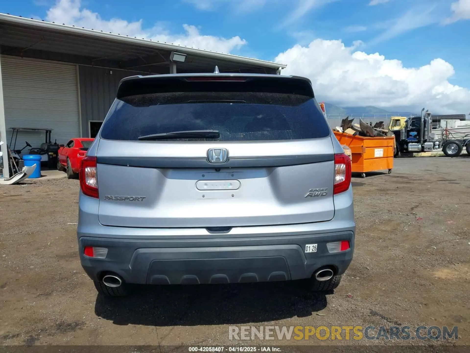 17 Photograph of a damaged car 5FNYF8H22MB000451 HONDA PASSPORT 2021