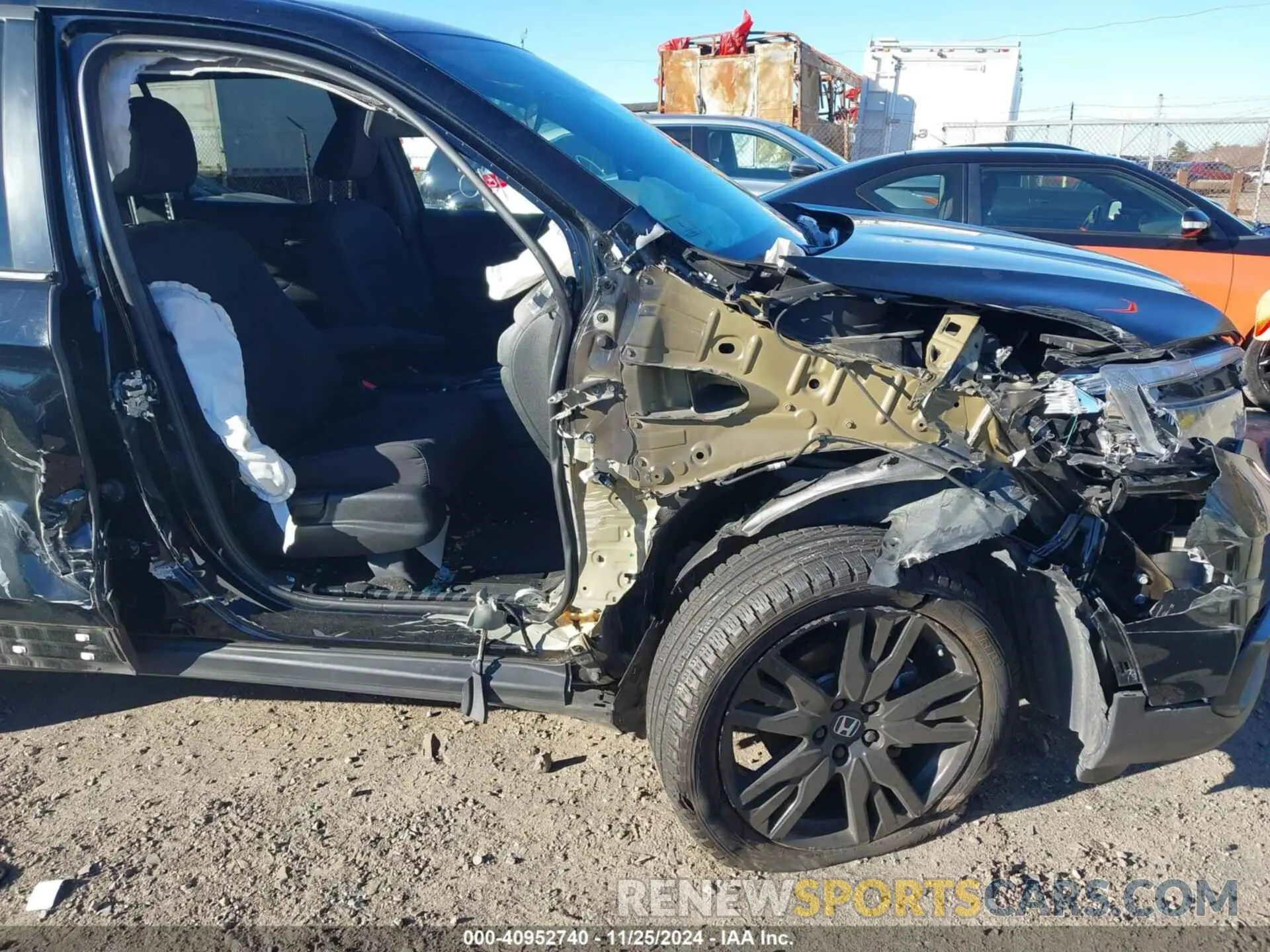 6 Photograph of a damaged car 5FNYF8H22MB016469 HONDA PASSPORT 2021