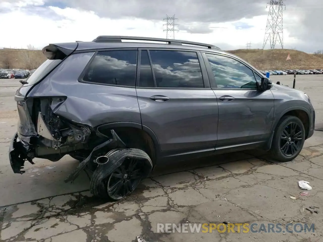 3 Photograph of a damaged car 5FNYF8H23MB007795 HONDA PASSPORT 2021