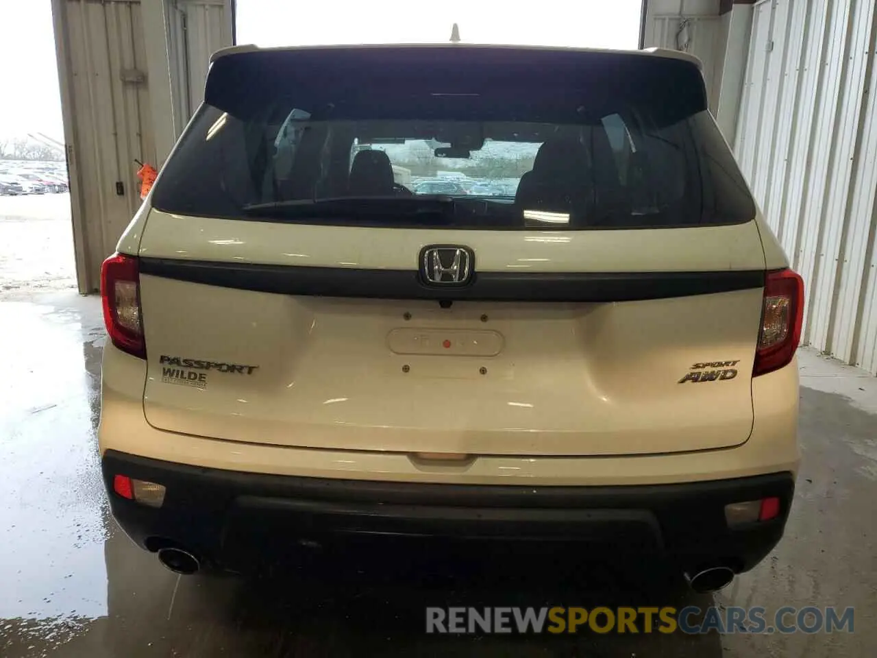 6 Photograph of a damaged car 5FNYF8H23MB015931 HONDA PASSPORT 2021