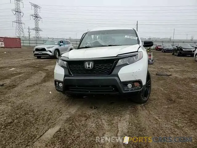 10 Photograph of a damaged car 5FNYF8H25MB014585 HONDA PASSPORT 2021
